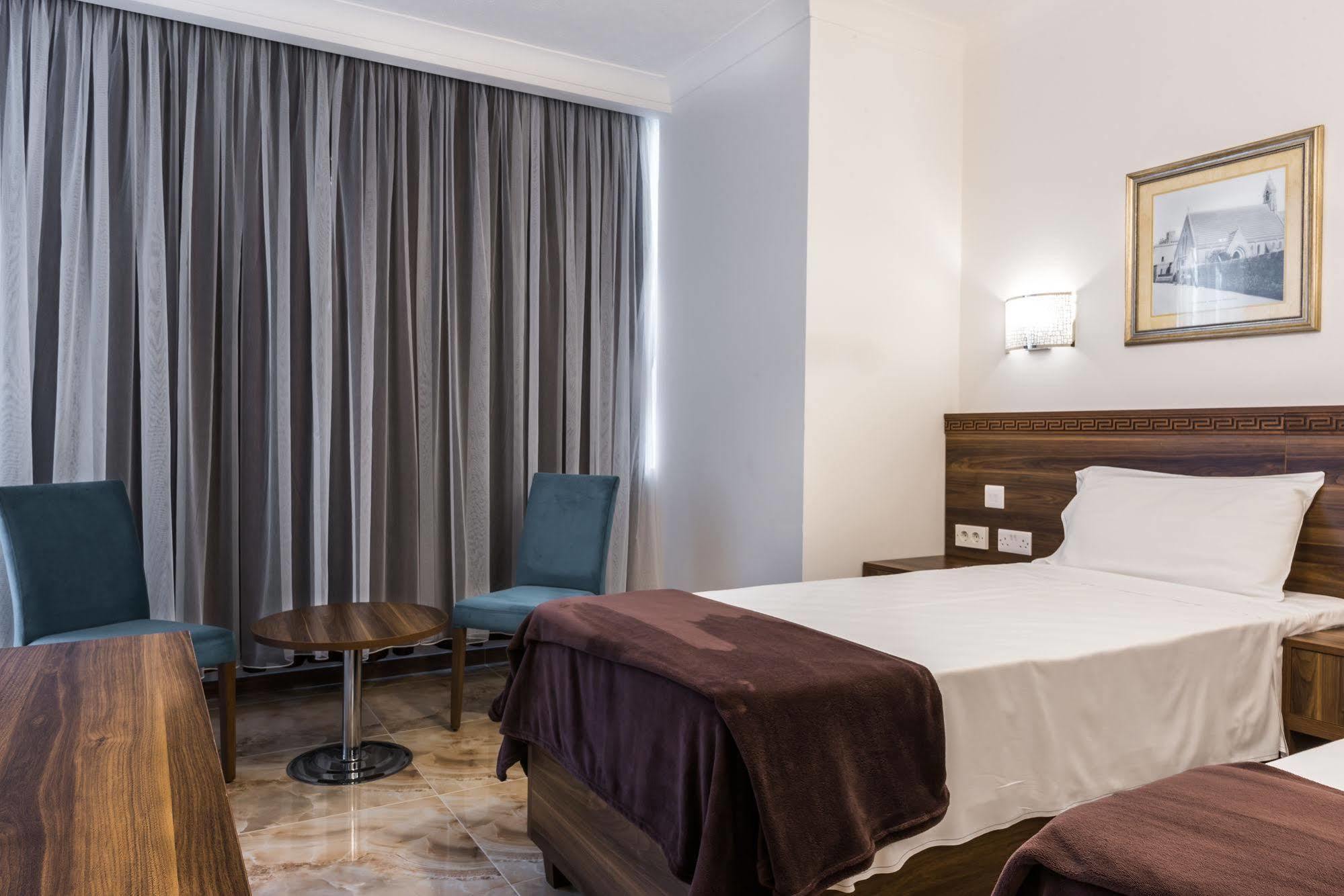 Slimiza Suites Sliema Extérieur photo